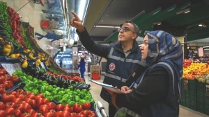 Fahiş Fiyatlara Son! 32 Firmaya Stokçuluk Nedeniyle 3,1 Milyar TL Ceza!